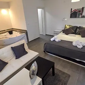 3* Bed & Breakfast Vela